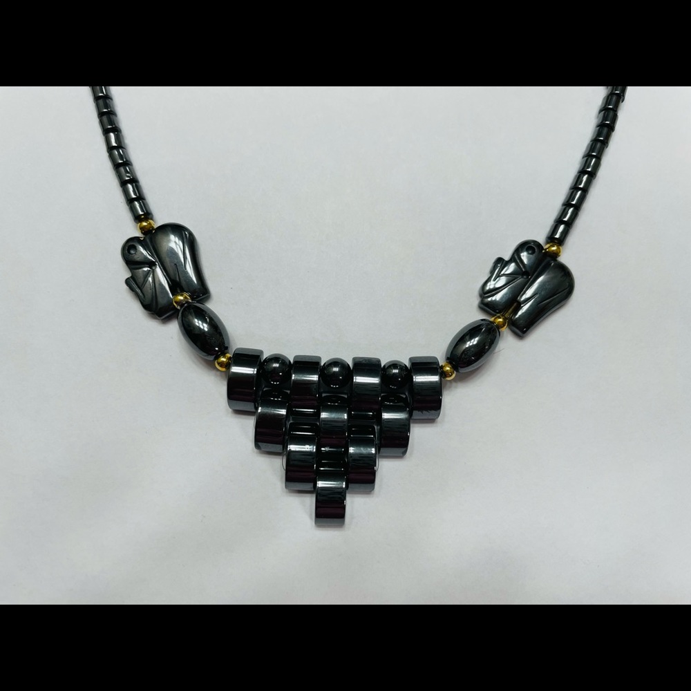 Hematite Necklace with Elephants & 925 Sterling Silver clasp. 18 inches. 🐘